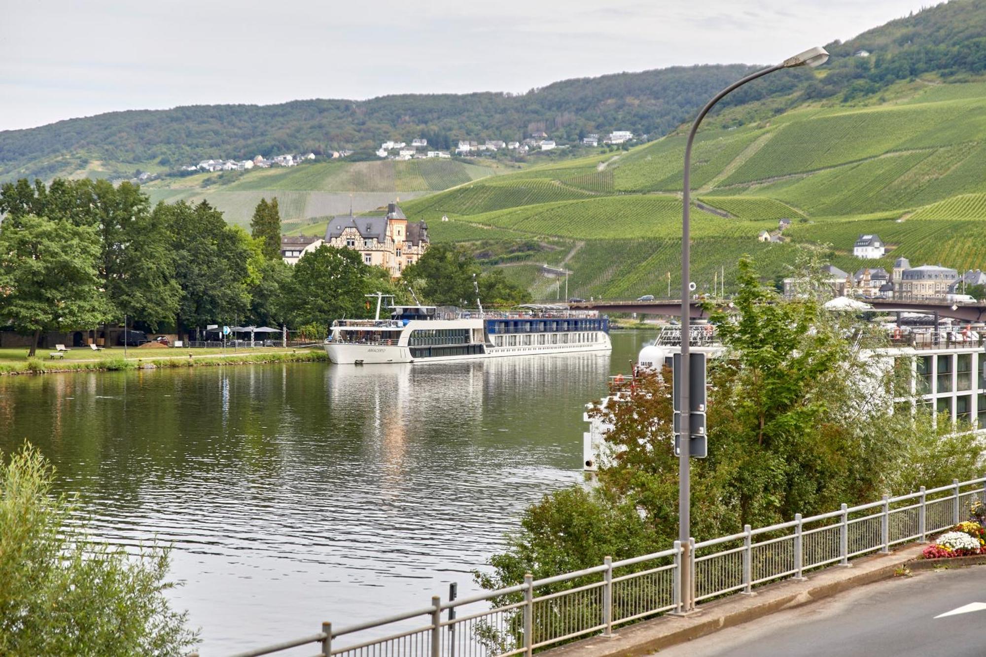 Moselblick Apartment Bernkastel-Kues Exterior foto